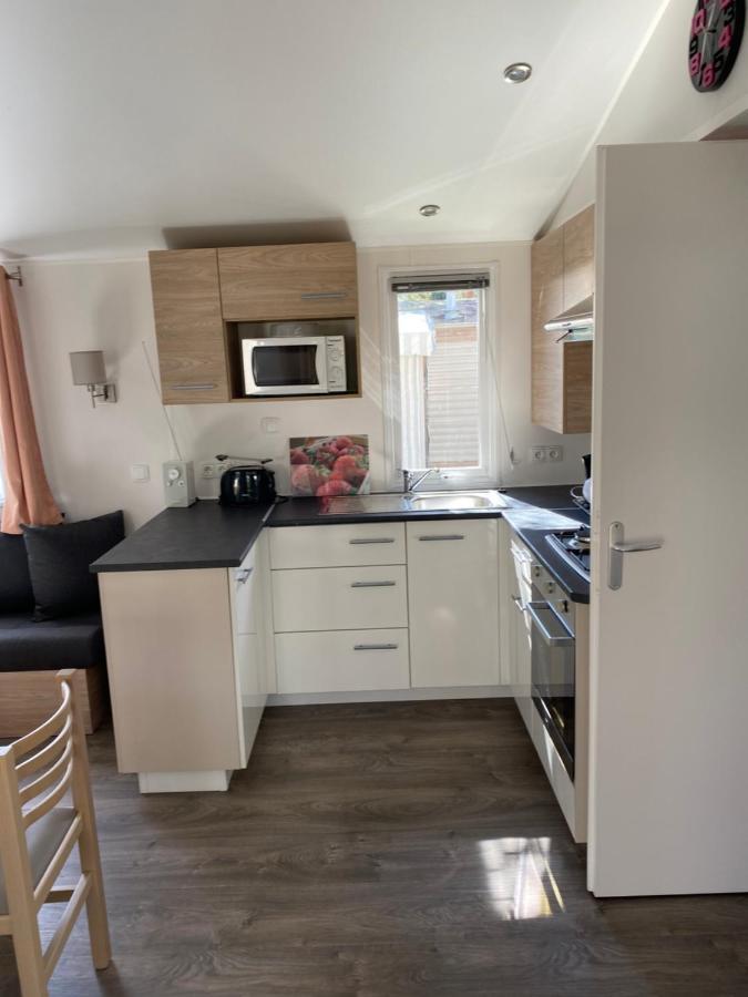 Mobil-Home 4 6 Personnes 2 Chambres Camping Le Bois Dormant Saint-Jean-de-Monts Exterior foto